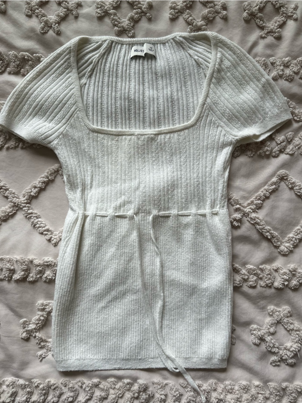 Hollister Cream Knit Scoop-Neck Short Sleeve Top with Drawstring XS